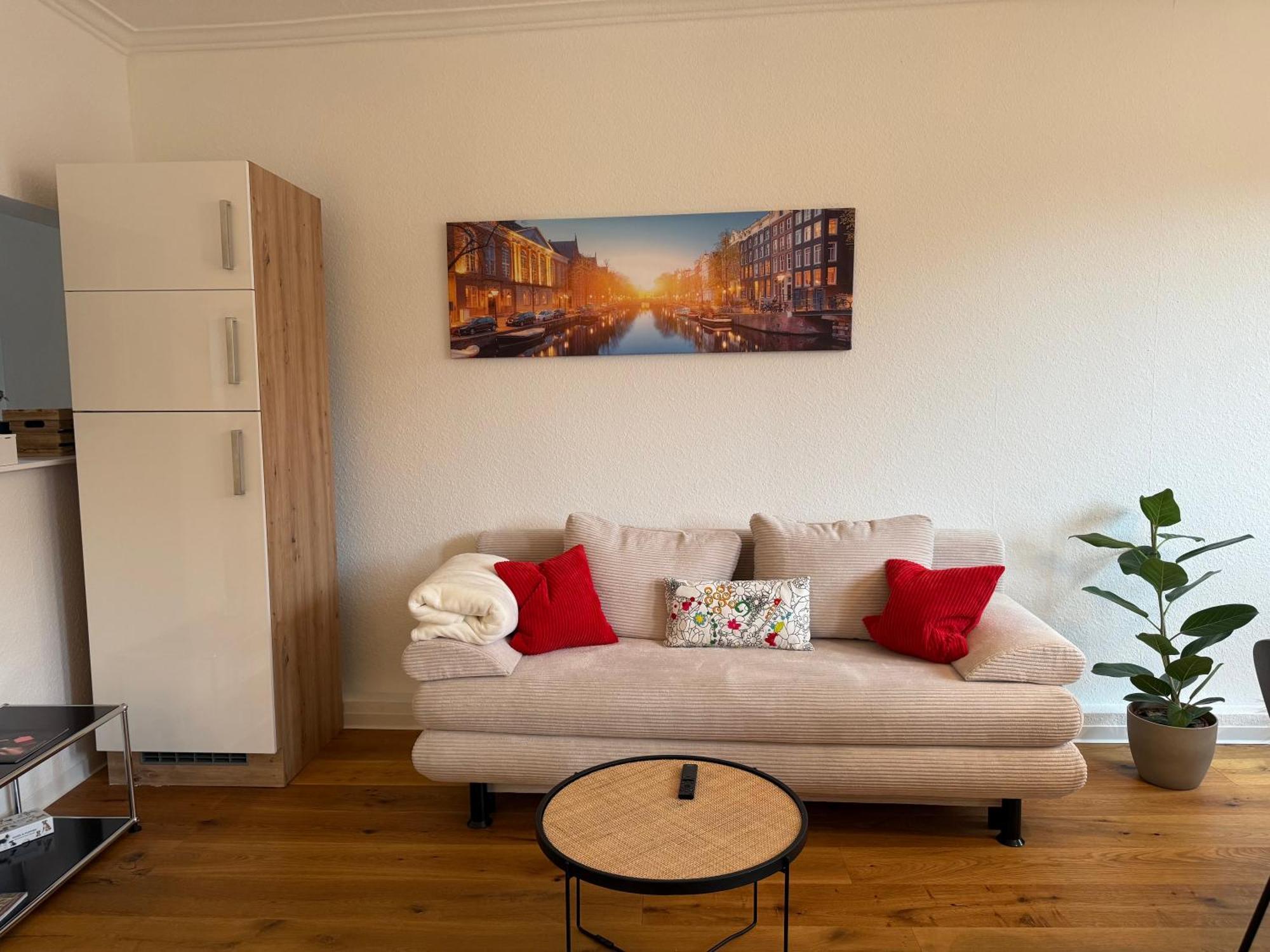 Stylisches Apartment Mit Grossem Tageslichbad Am Marktplatz Leonberg Exterior foto